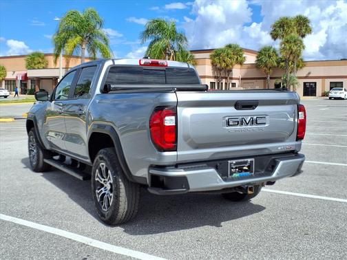 2024 GMC Canyon AT4