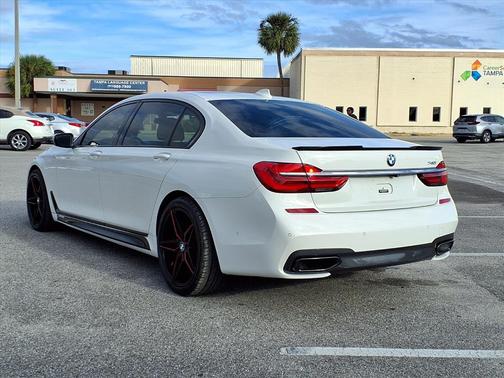 2016 BMW 740 740i