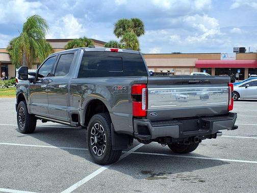 Carbonized Gray Metallic 2023 Ford F-250 Platinum