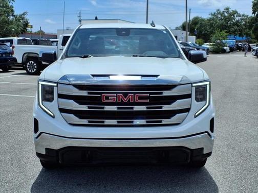 2023 GMC Sierra 1500 SLE
