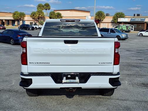 2023 Chevrolet Silverado 1500 Custom