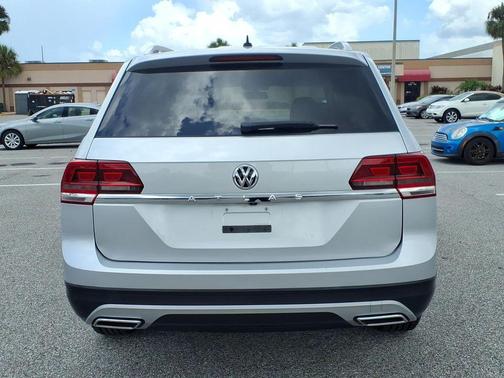 Reflex Silver Metallic 2019 Volkswagen Atlas 2.0T S