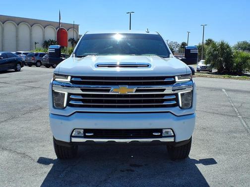 White 2022 Chevrolet Silverado 2500 High Country
