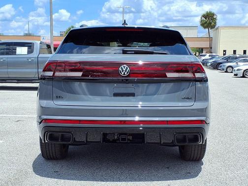 Gray 2025 Volkswagen Atlas Cross Sport 2.0T SEL