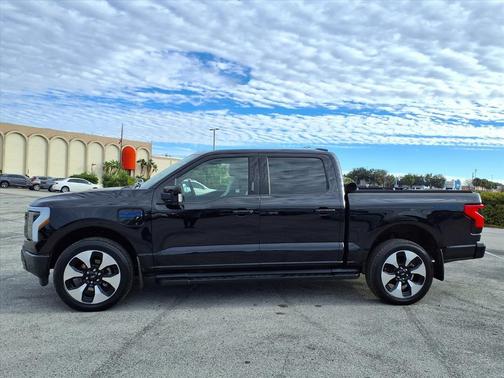 2024 Ford F-150 Lightning Platinum