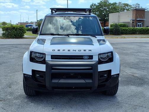 2023 Land Rover Defender 90 X-Dynamic SE