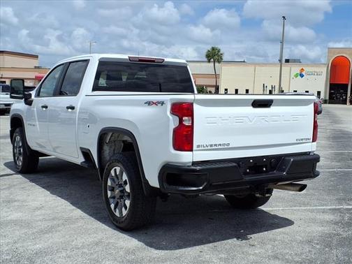2024 Chevrolet Silverado 2500 Custom