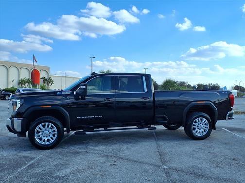 2024 GMC Sierra 2500 SLE