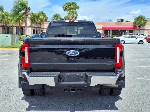 2023 Ford F-450 Lariat