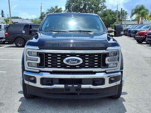 2023 Ford F-450 Lariat
