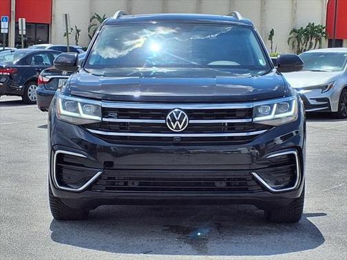 2022 Volkswagen Atlas 3.6L SEL Premium
