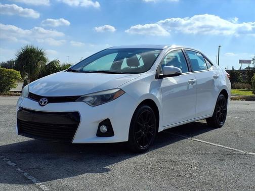 2016 Toyota Corolla S
