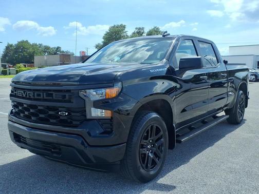 Black 2024 Chevrolet Silverado 1500 Custom