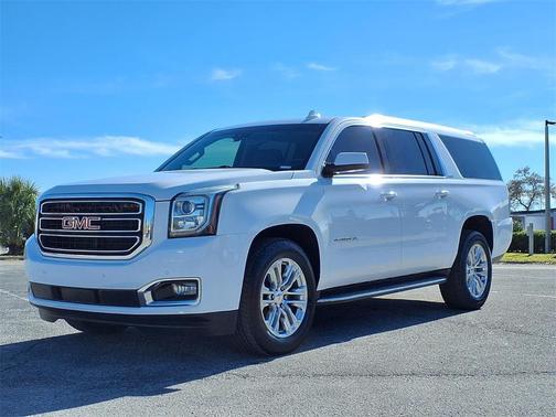 2017 GMC Yukon XL SLT
