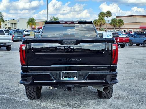 2024 GMC Sierra 2500 Denali