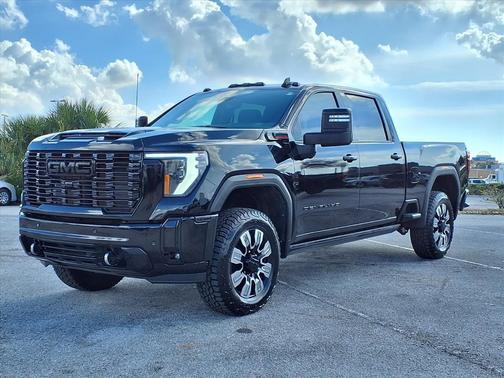 2024 GMC Sierra 2500 Denali