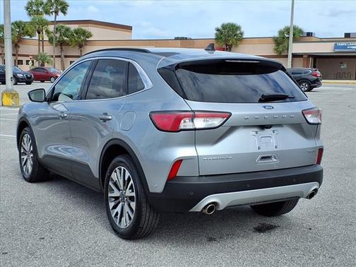 2021 Ford Escape Titanium