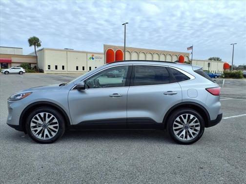 2021 Ford Escape Titanium