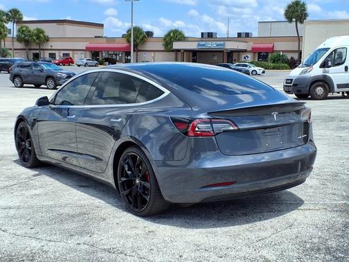 2018 Tesla Model 3 Performance