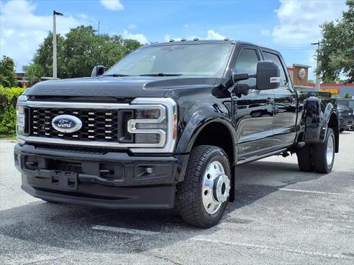 2025 Ford F-450 Platinum