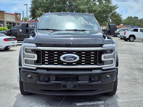 2025 Ford F-450 Platinum