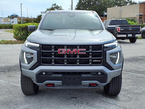 2023 GMC Canyon AT4