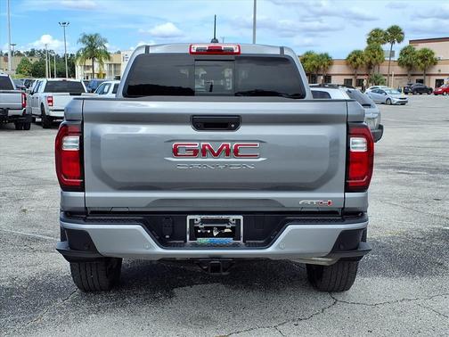 2023 GMC Canyon AT4
