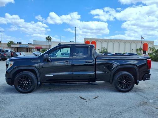 2022 GMC Sierra 1500 Elevation