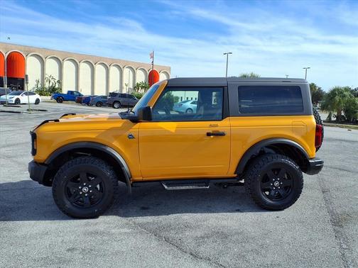 2022 Ford Bronco Black Diamond