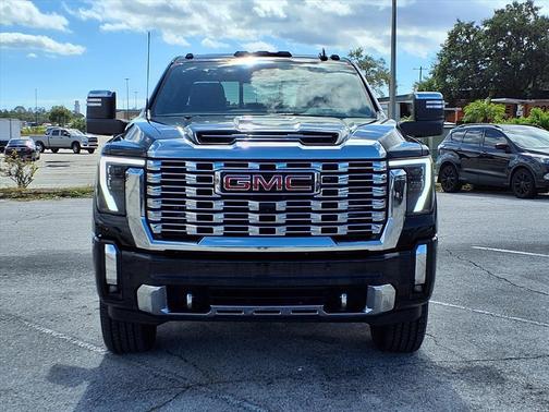 2024 GMC Sierra 2500 Denali