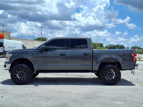 Guard Metallic 2018 Ford F-150 XLT