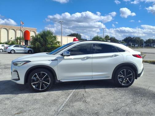 2022 INFINITI QX55 ESSENTIAL