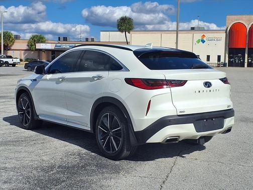 2022 INFINITI QX55 ESSENTIAL