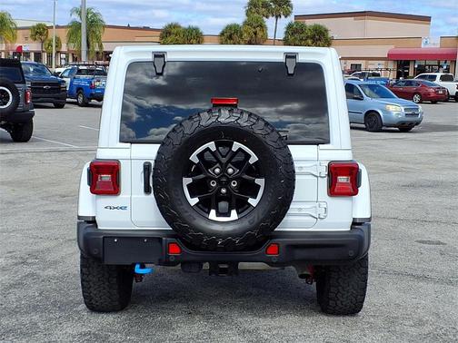 2024 Jeep Wrangler 4xe Rubicon X