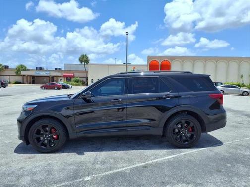 2021 Ford Explorer ST