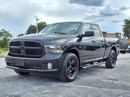 2017 RAM 1500 Express