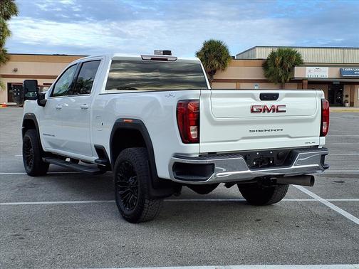 2024 GMC Sierra 2500 SLE