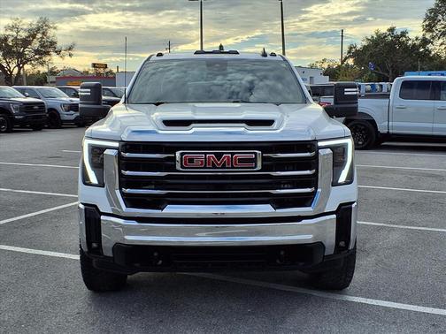 2024 GMC Sierra 2500 SLE