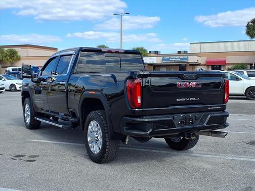 2021 GMC Sierra 2500 Denali