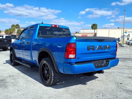 2022 RAM 1500 Classic Express