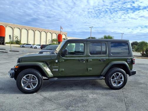 2021 Jeep Wrangler Unlimited Sahara