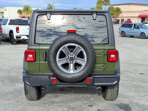 2021 Jeep Wrangler Unlimited Sahara