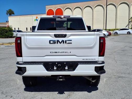 2024 GMC Sierra 2500 Denali Ultimate