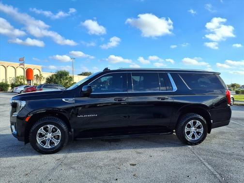 2021 GMC Yukon XL SLE