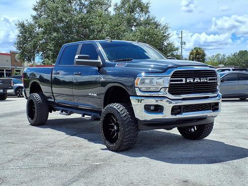 2020 RAM 2500 Big Horn Crew Cab 4X4 6'4' Box