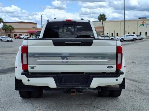 2022 Ford F-450 Platinum