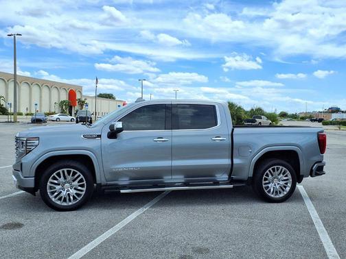 Sterling Metallic 2024 GMC Sierra 1500 Denali