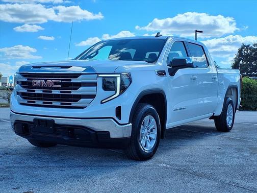 2025 GMC Sierra 1500 SLE