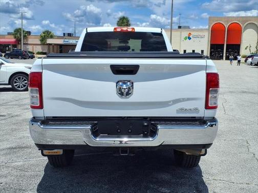 2019 RAM 3500 Tradesman Crew Cab 4x4 8' Box