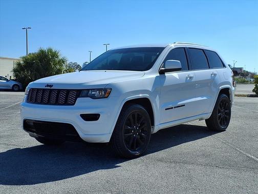 2020 Jeep Grand Cherokee Altitude
